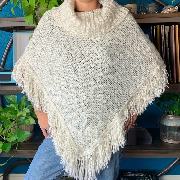 American Rag Sweaters - AMERICAN RAG knit cream poncho